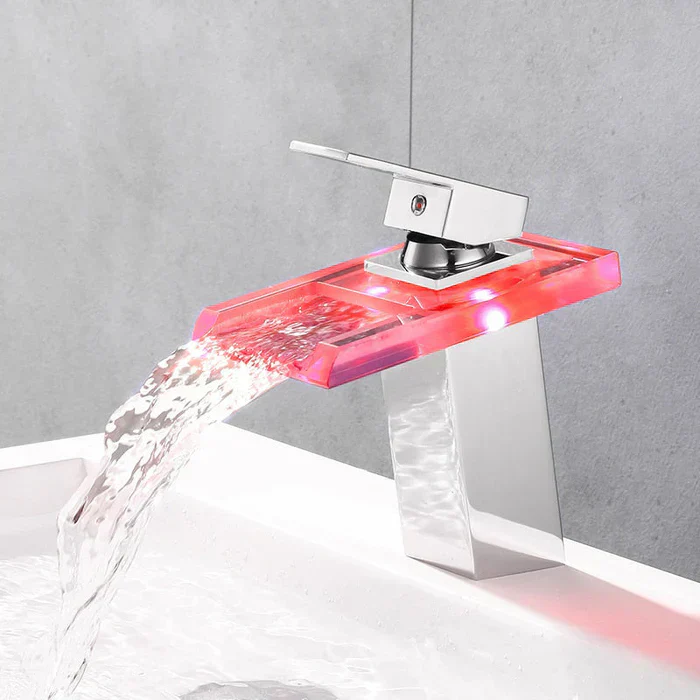 AquaLume Cascade – LED-Wasserhahn mit Wasserfall-Auslauf - Image 4