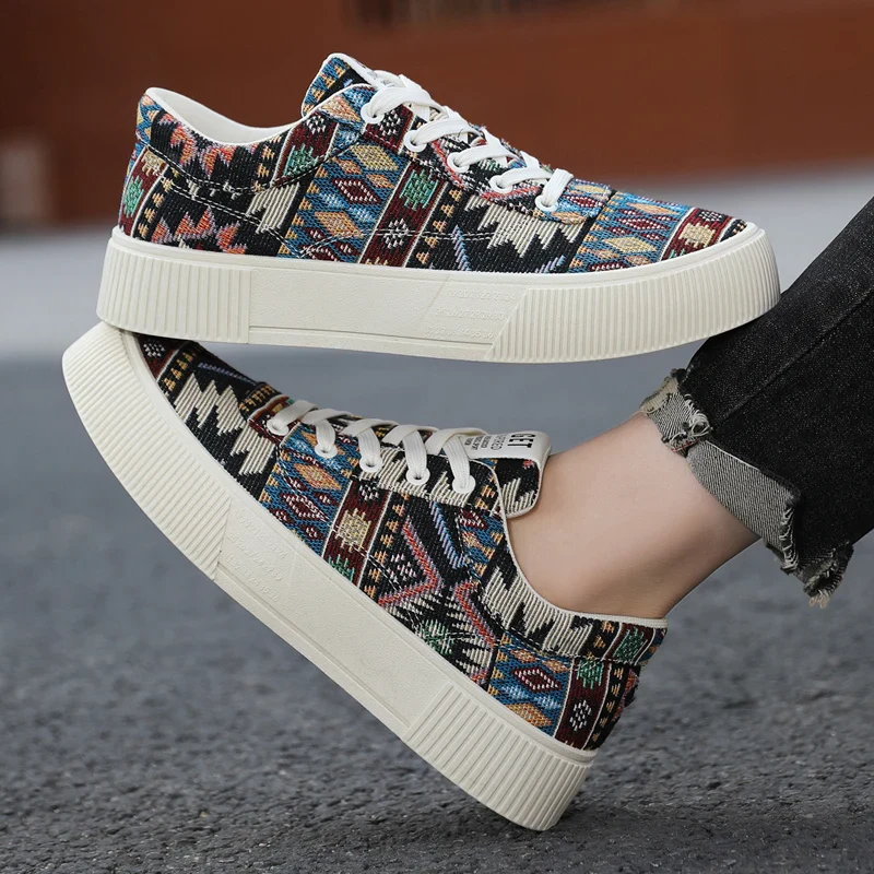 Aurevix Herren Canvas Sneaker mit Schnürung und rutschfester Gummisohle - Image 4