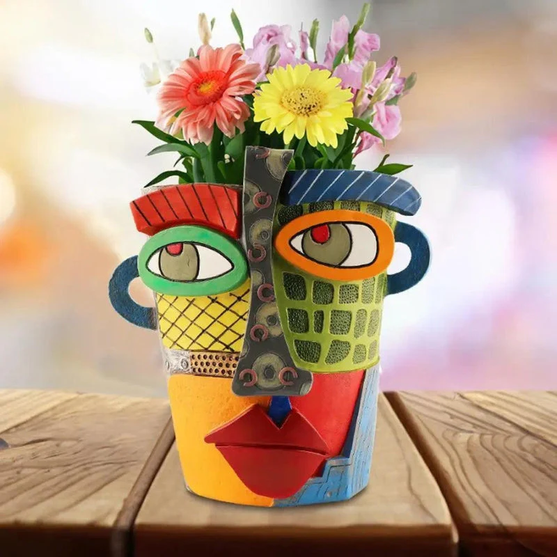 Dekorative Vase mit gesichtsinspiriertem Design für Innen- und Außenbereiche - Image 3