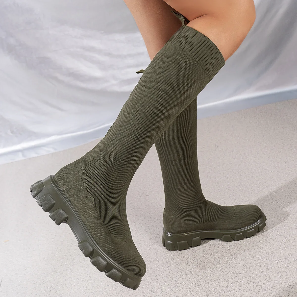 Eloria Damen Kniehohe Boots mit elastischem Schaft und Plateau - Image 10