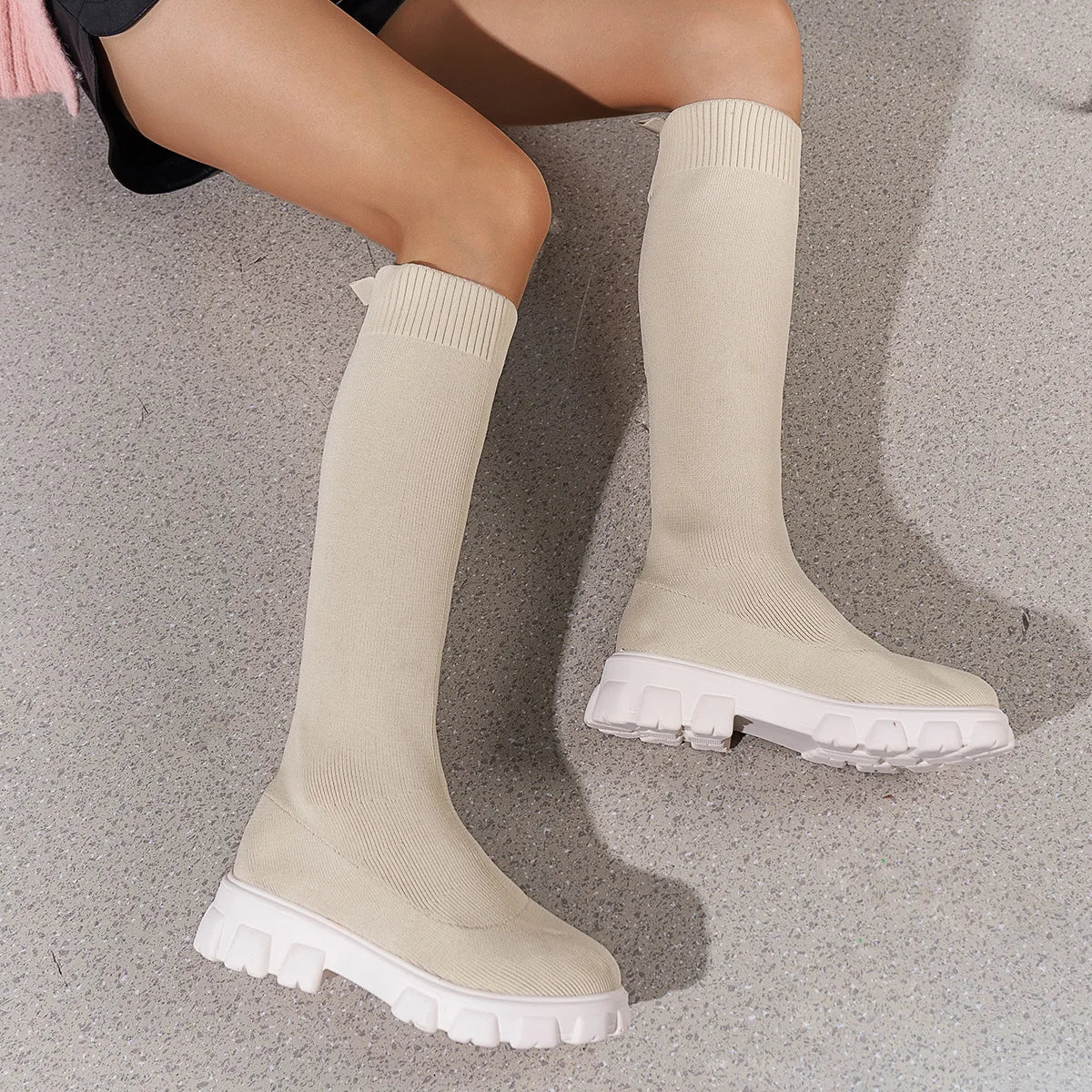 Eloria Damen Kniehohe Boots mit elastischem Schaft und Plateau - Image 7