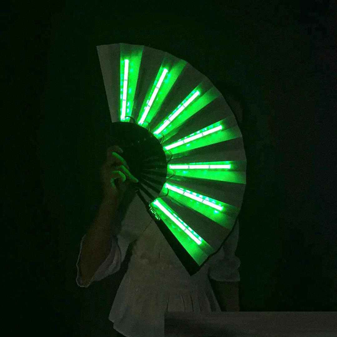 Lumexa Handventilator – faltbarer Ventilator mit LED-Beleuchtung und Batteriebetrieb - Image 5