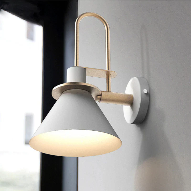 Minimalistische Wandleuchte für moderne Wohnräume - Image 2