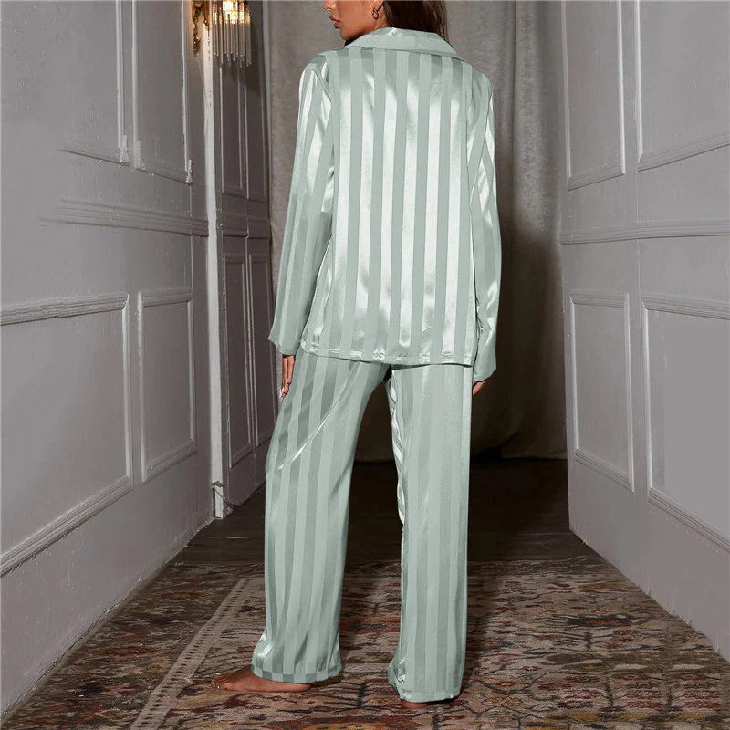 Neravia Pyjama Set – Damen Schlafanzug mit Knopfleiste, Langarm Oberteil und weiter Hose - Image 10