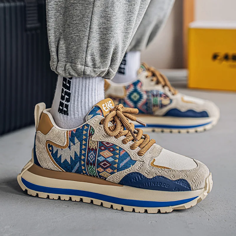 Selvara Unisex Sneaker mit Schnürung und Mesh-Obermaterial - Image 5