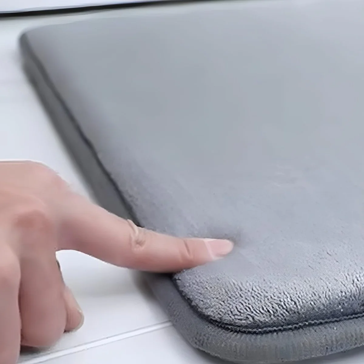 Veluro SoftStep Badematte – Weiche & Rutschfeste Komfortmatte für Zuhause - Image 9