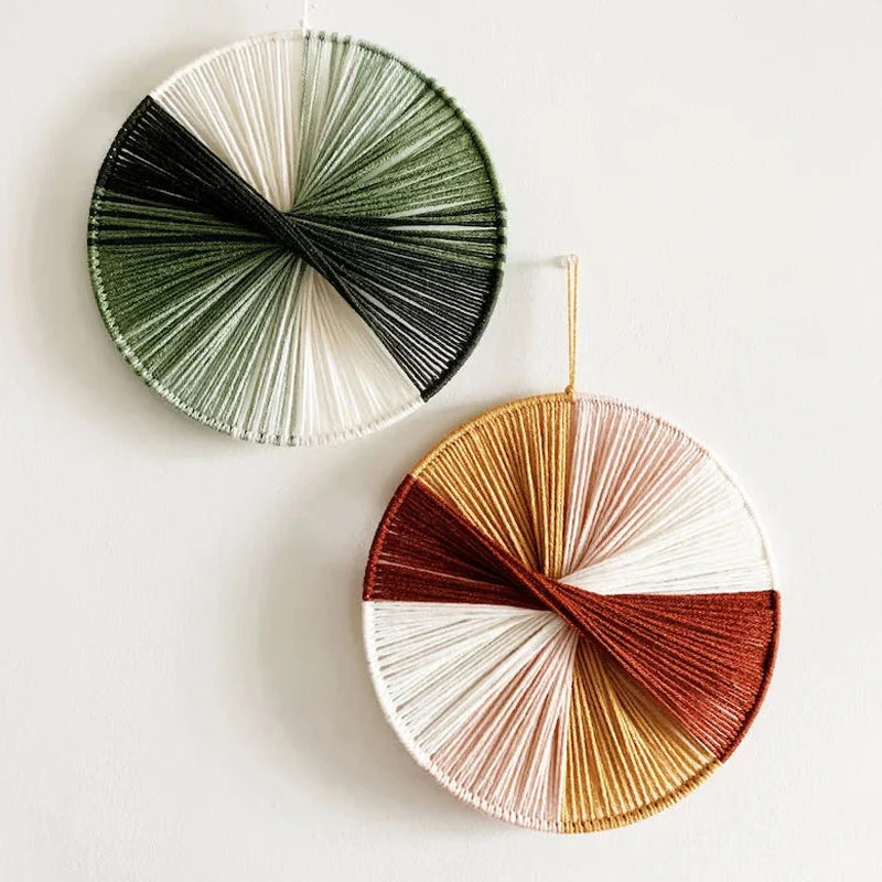 Wandkunst aus Baumwollfäden mit kreisförmigem Design - Image 2